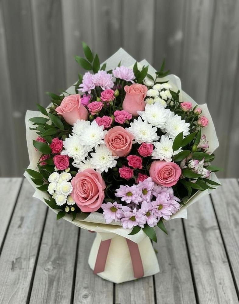 Букет цветов из: Альстромерии, Гвоздики, Розы и Хризантемы в Каширском
