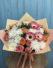 Букет цветов из:  Розы, Герберы и Хризантемы в Каширском