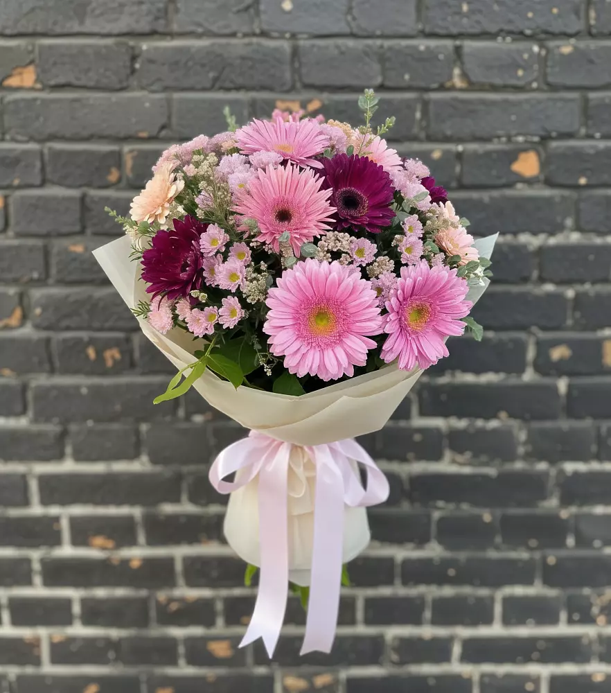 Букет цветов из: Герберы и Хризантемы в Каширском