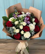 Букет цветов из:  Розы и Альстромерии в Каширском