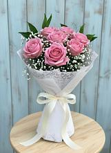 Букет цветов из:  Розы в Каширском