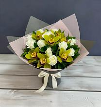 Букет цветов из:  Орхидеи и Розы #REPLACE_PRED# Каширском