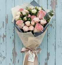 Букет цветов из:  Розы в Каширском