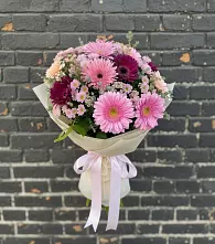 Букет цветов из:  Герберы и Хризантемы в Каширском