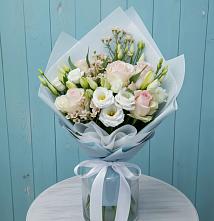 Букет цветов из:  Розы и Лизиантусы #REPLACE_PRED# Каширском